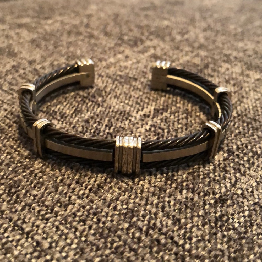 Men’s Titanium Cuff Bracelet 7.5”